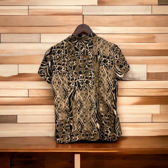 Dana Buchman Leopard Print Button Blouse Women’s Small Short Sleeve Top - Picture 4 of 16